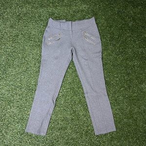 Ci Sono grey stretch dress pants with pleat in front and back